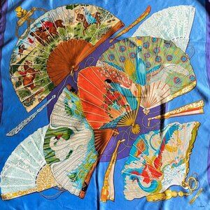 Hermes  Silk Twill Brise de Charme by J. Abodie Hand rolled Fan Motif Sc…